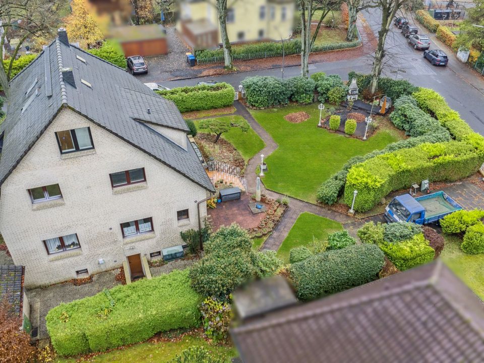 Kleines sonniges Grundstück für ein Einfamilienhaus in ruhiger Lage von Hamburg - Alt-Rahlstedt in Hamburg