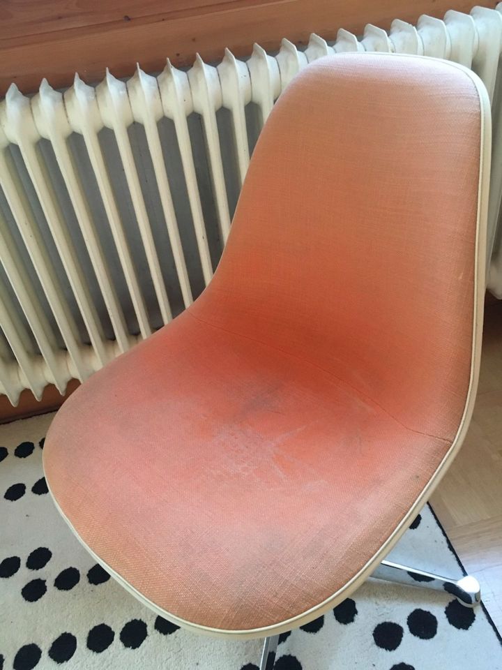 Charles Eames PSC Swivel Sidechair drehbar Vitra Herman Miller in Dettum