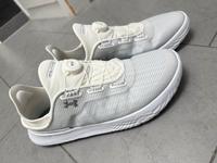UNDER ARMOUR SLIP SPEED Gr.45 NEU Nordrhein-Westfalen - Oberhausen Vorschau