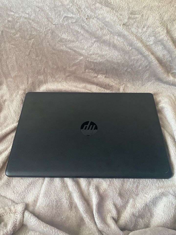 HP - 17CA1376NG 17“ Laptop in München