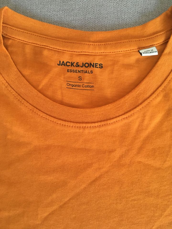 Jack&Jones Essentials T-Shirt Orange (Größe S) in Hamburg