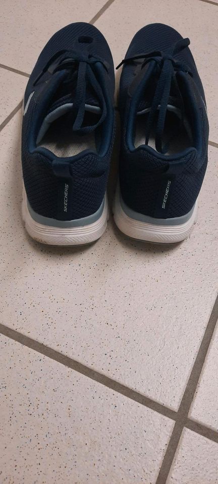 Sketchers leichte Sneaker , 42, blau,  abs neuwertig!! in Greven