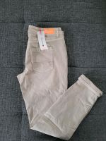 NEU Street One Jeans  Hose  beige Größe  28/30, m. Etikett Baden-Württemberg - Heidenheim an der Brenz Vorschau