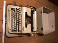 Schreibmaschine Olympia im Koffer Niedersachsen - Damme Vorschau