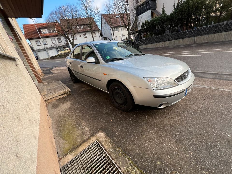 Ford mondeo 1.8 81 kw Limousine in Nordheim