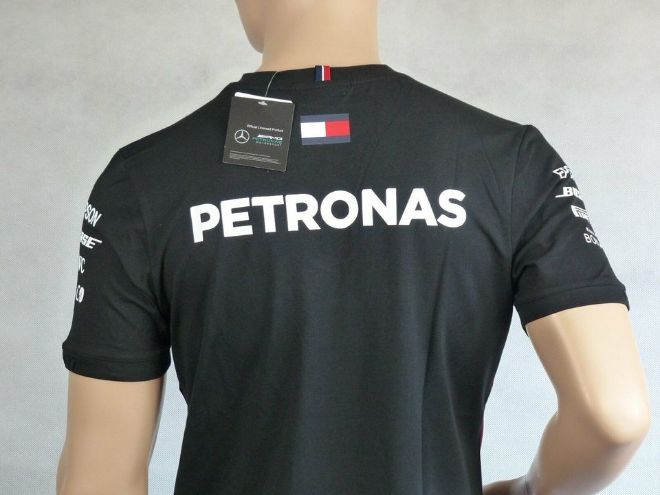 Mercedes AMG Petronas For. 1 Herren Team T-shirt Gr. S L XL XXL in Wetzlar