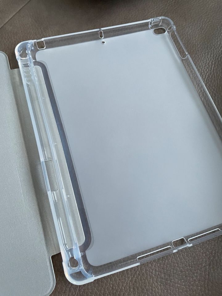 Apple iPad Hülle Silikon Case Tablet iPad Air 9.7 inch in Lippstadt