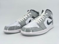 Jordan 1 Mid Light Smoke Grey Anthracite Eimsbüttel - Hamburg Eimsbüttel (Stadtteil) Vorschau