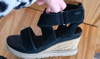 Ugg Sandalen Wedges Gr. 38 Leder Obervieland - Habenhausen Vorschau
