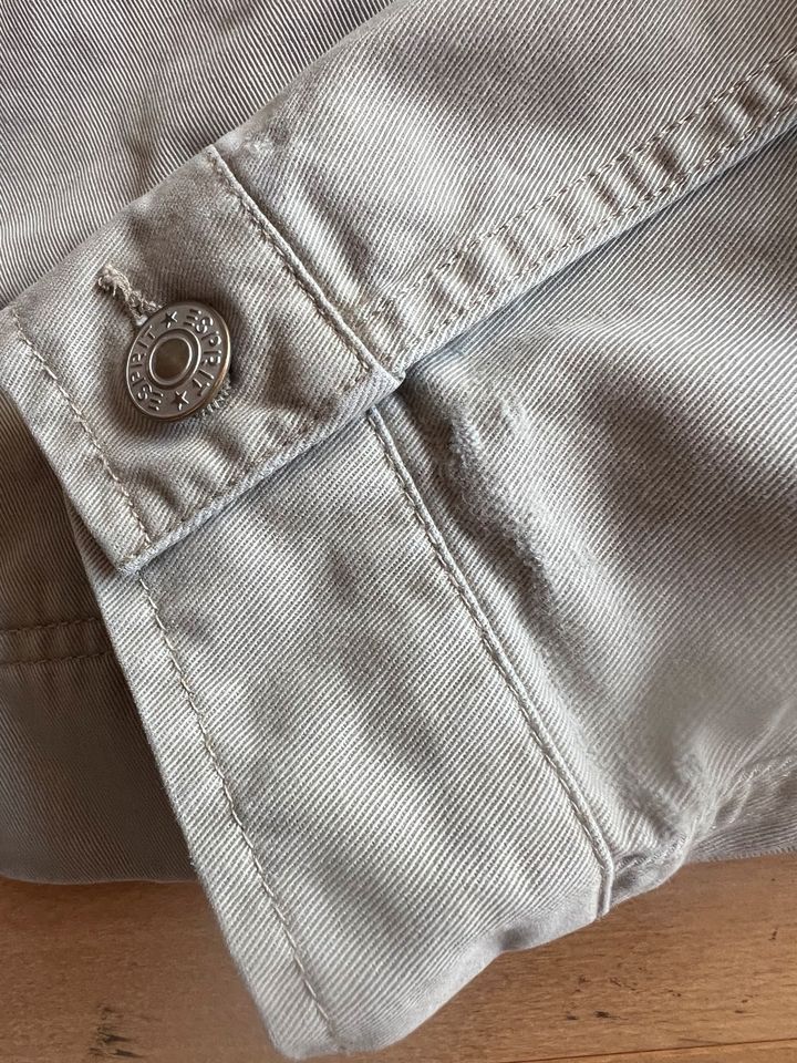 Esprit beige Jeansjacke Gr. M / 38 in Burghausen