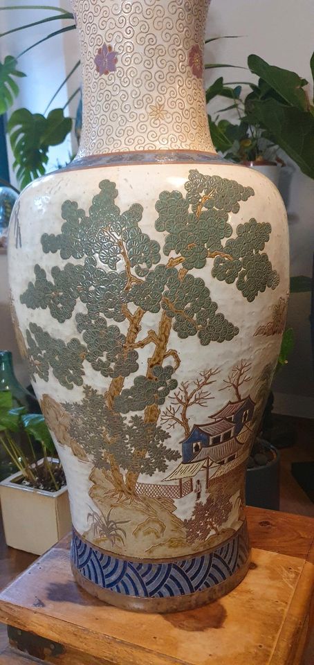 Antike/vintage XXL chinesische Bodenvase. in Leipzig