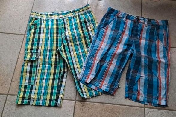 2x kurze Hose Short Capri Stoffhose 152 Yigga C&A in Gablingen