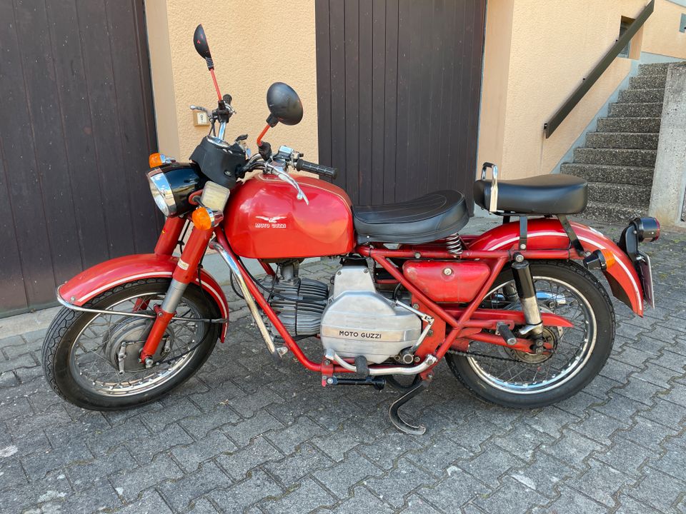 Moto Guzzi Nuovo Falcone, EZ 1972 in Ebermannstadt