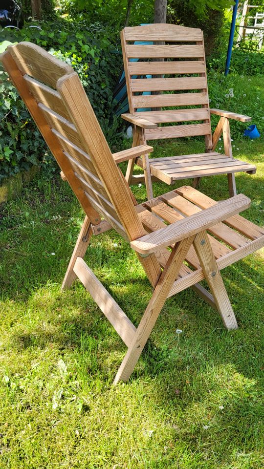 2 Holz Gartenstühle klappbar mit Sitzauflage in Neustadt an der Weinstraße
