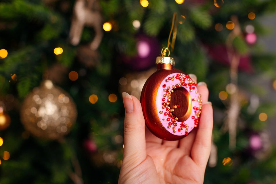 7 St. Baumhänger Donut„Leckere“ Christbaum-Deko, Winterdekoration in Berlin