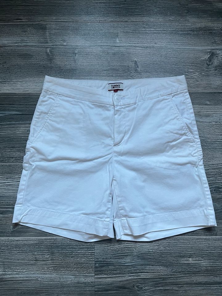 Shorts „Tommy Hilfiger“ Gr.28 in Ichtershausen