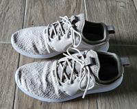 Nike Sneaker beige Gr. 38.5 Bayern - Kaufering Vorschau