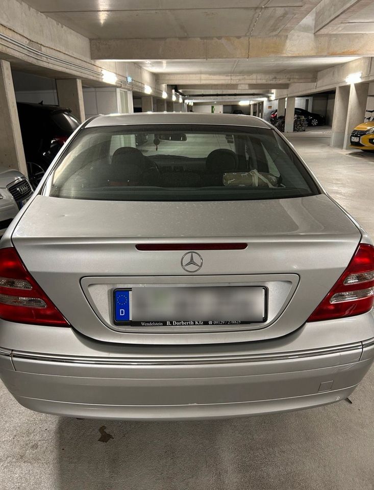 Mercedes  C 180 Kompressor Elegance in Nürnberg (Mittelfr)