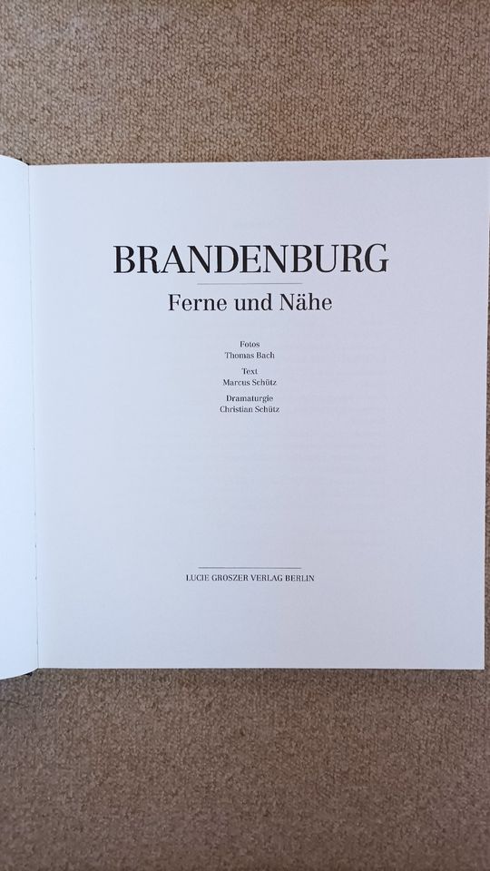 Buch - Brandenburg Ferne und Nähe für 12,79 € inkl. Versand in Merseburg