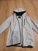 Leichte Sweatjacke 146/152 Niedersachsen - Tostedt Vorschau