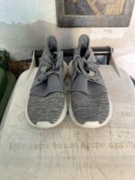 Da. Schuhe / Sneaker Adidas, Zara, Vans, Clarks, H&M, Tamaris Aachen - Aachen-Brand Vorschau