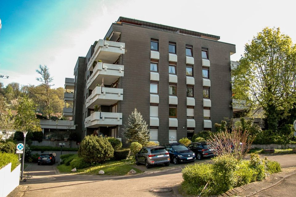 Interessante und ruhige Wohnung mit großer Terrasse zu verkaufen in Schwäbisch Gmünd