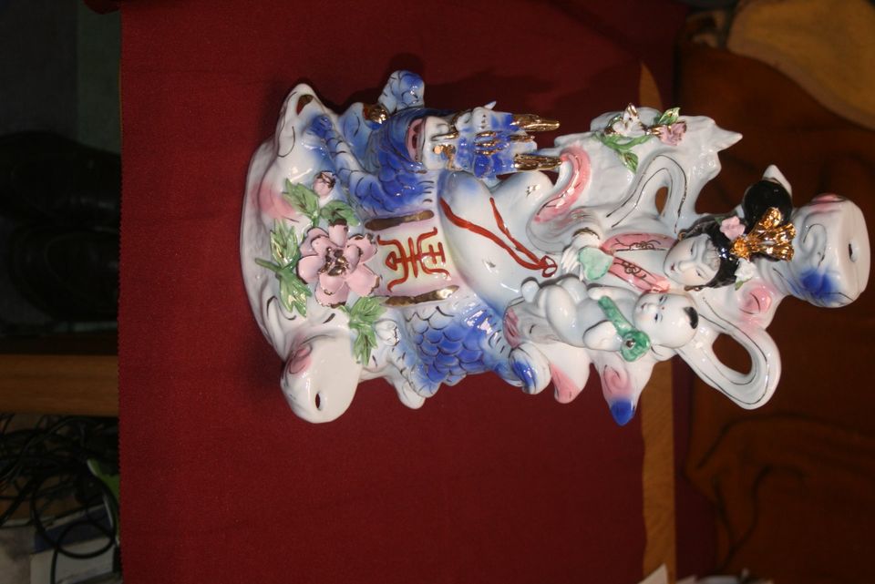 Porzellanfigur Heiligenfigur Asiatisch Orientalisch in Dortmund