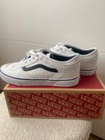 Vans weiß mit Karton Niedersachsen - Salzgitter Vorschau