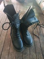 Dr. Martens Duisburg - Duisburg-Süd Vorschau