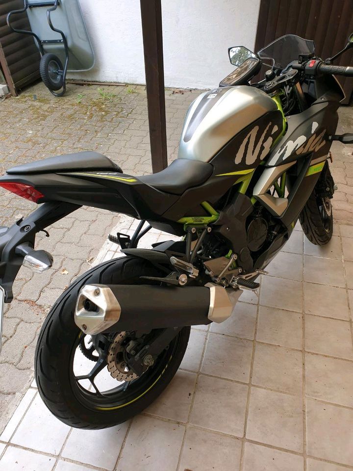 Kawasaki ninja 125 in Gifhorn