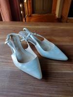 Buffalo Pumps goldfarben, Gr. 37 Sachsen - Klipphausen Vorschau