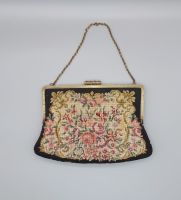 Florale Petit-Point Stickerei Tasche/Abendtasche der 50er Jahre Hessen - Dieburg Vorschau