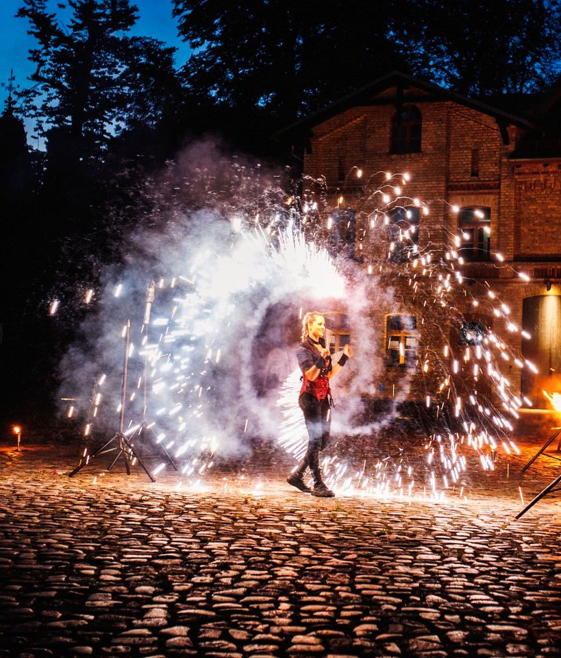 Feuershow/LED-Lichtshow in Neubrandenburg