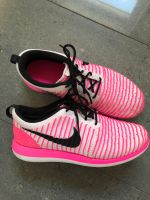Nike Sneaker Roshe Two Flyknit 'Pearl Pink 38 - 38,5 Saarland - Mandelbachtal Vorschau