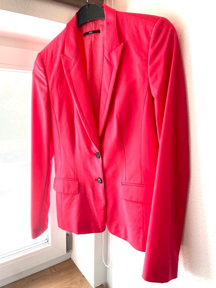 Blazer Hugo Boss, Wolle, pink, Gr. 38, wie neu in Schwifting