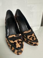 Guess Leoprint Mokassin Pumps Pony Leder Absatz 9 cm 39 Deggendorf - Mietraching Vorschau