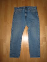 Klassiker Levis 501 Jeans, W34, L32, blau Aachen - Eilendorf Vorschau