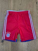 FC Bayern München kurze Hose Gr. 164 Baden-Württemberg - Bermatingen Vorschau