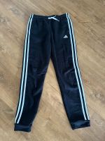 Adidas Mädchen Jogginghose schwarz Gr. 152 Lindenthal - Köln Lövenich Vorschau