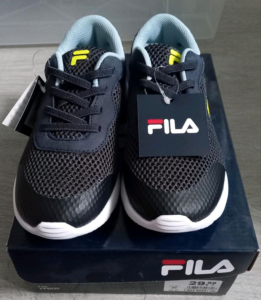 NEU Fila Sneakers 31 in Mönchengladbach