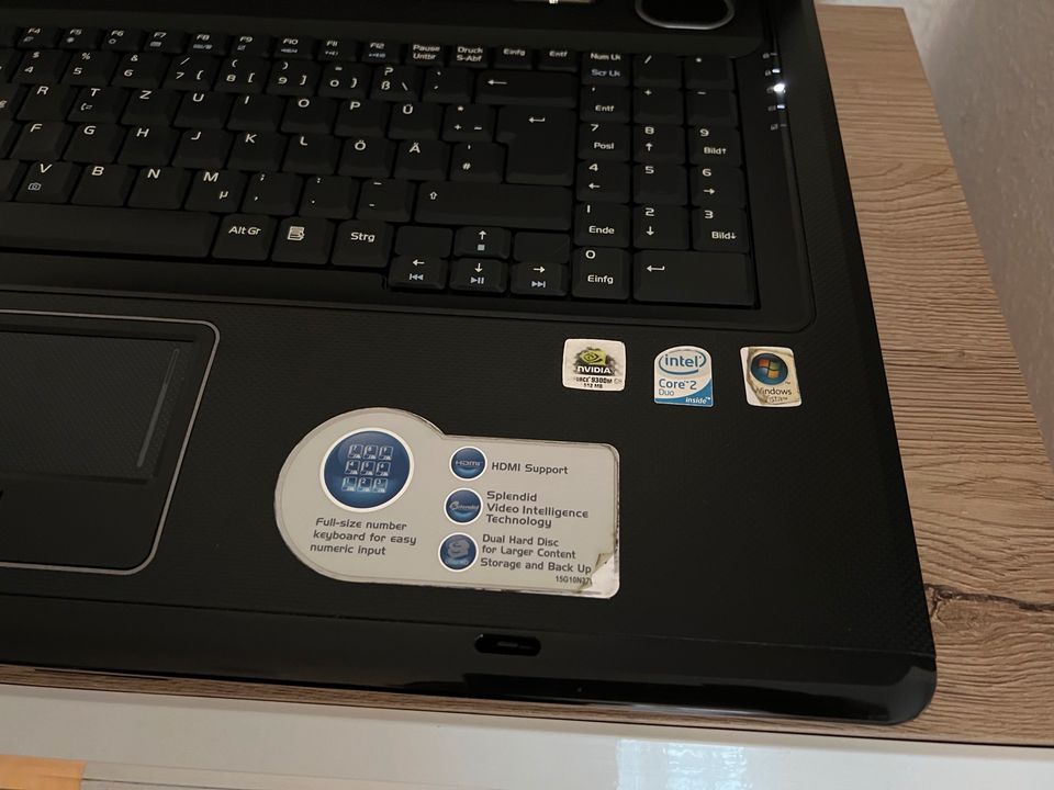 ASUS X71SL-7S188C Laptop Notebook + Rechnung in Berlin