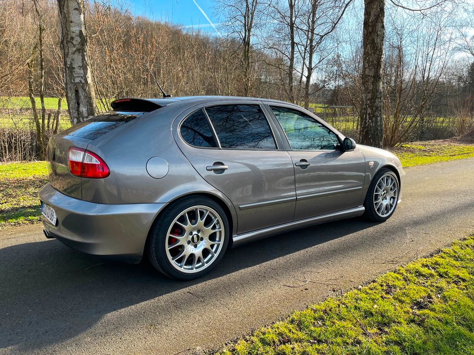 Seat Leon Cupra R 1M BAM 225PS 1.8T, Tausch gegen Bus in Ortenberg