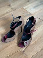 Sandaletten Hugo Boss High Heels Gr. 40 Niedersachsen - Stade Vorschau