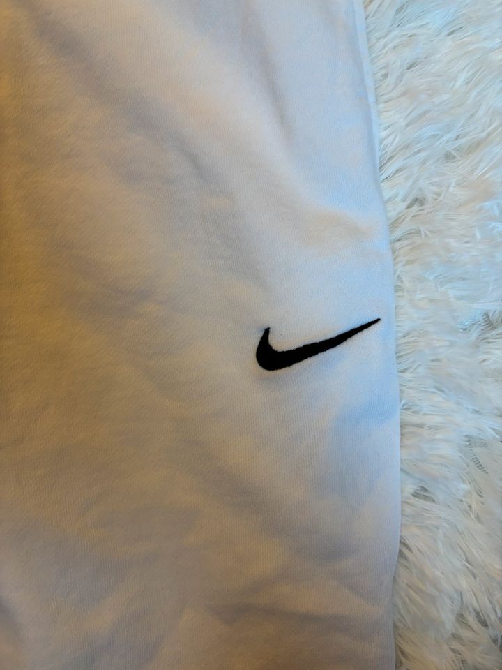 Nike hose jogginghose weiß gr S in Freudenberg