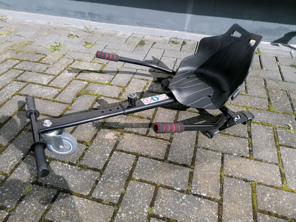 Sitzscooter Hoverboardsitz Verstellbarer Kartsitz Elektroscooter in Hankensbüttel