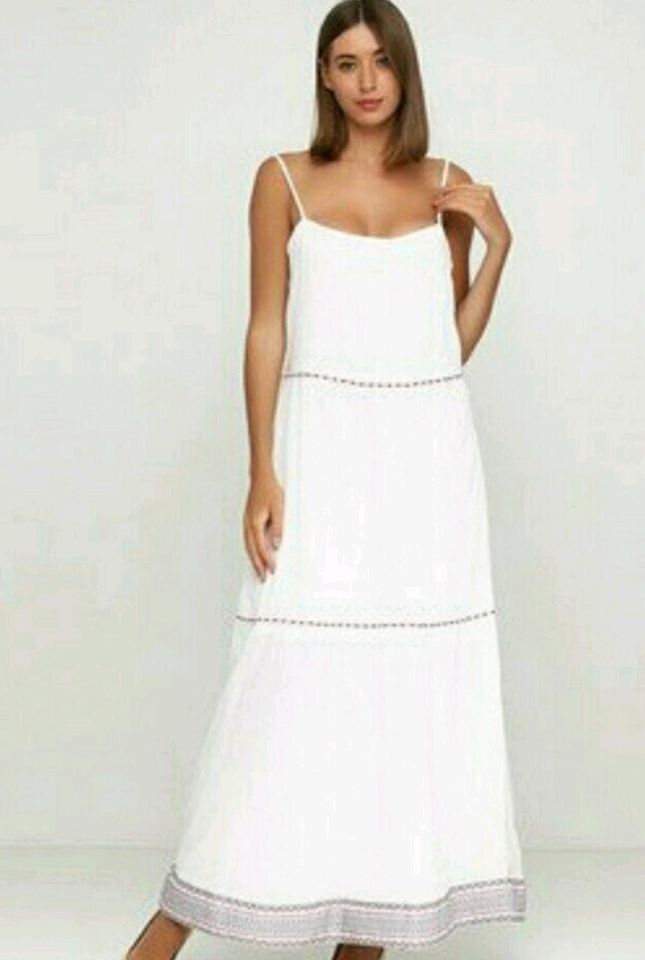 Kleid esmara grosse 34 in Berlin - Lichterfelde | eBay Kleinanzeigen ist  jetzt Kleinanzeigen