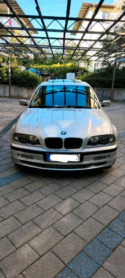 BMW E46 330i * Scheckheftgepflegt*Automatik in München