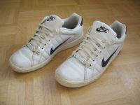 Nike Classic Court Tradition Sneaker Schuhe Größe 42,5 Leder TOP Baden-Württemberg - Schorndorf Vorschau