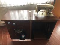 DDR Nähmaschine Naumann mit Schrank Sachsen-Anhalt - Bad Schmiedeberg Vorschau