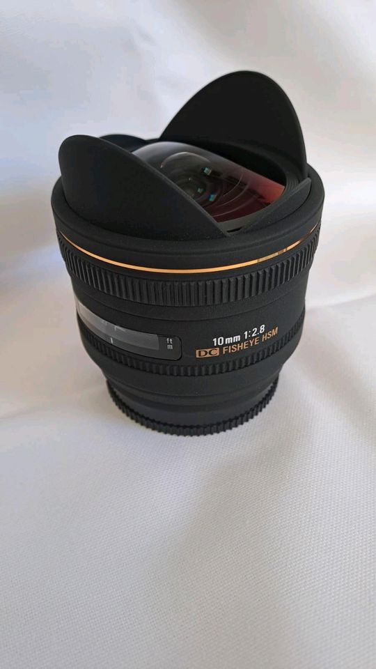 Sigma 10mm f2.8 für Sony Topzustand in Schwelm